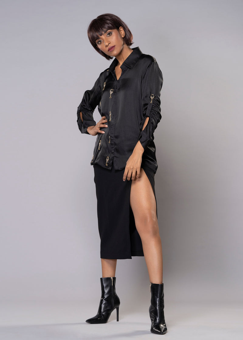 WINE GLASS BLACK SHIRT - Sample Sale
