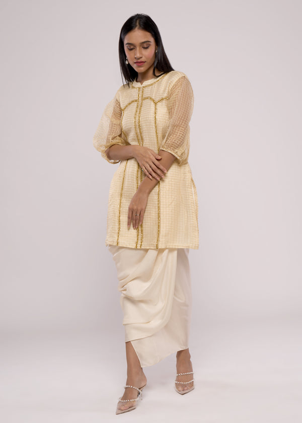 HERITAGE CREAMY KURTA SET