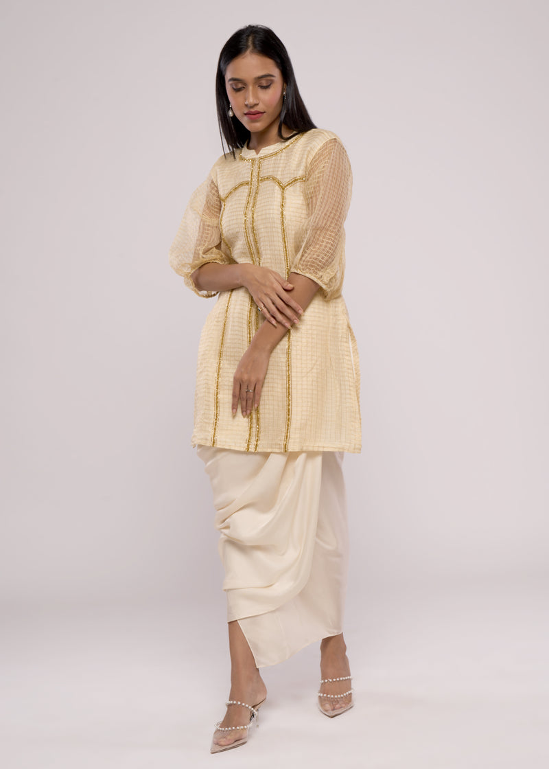 HERITAGE CREAMY KURTA SET