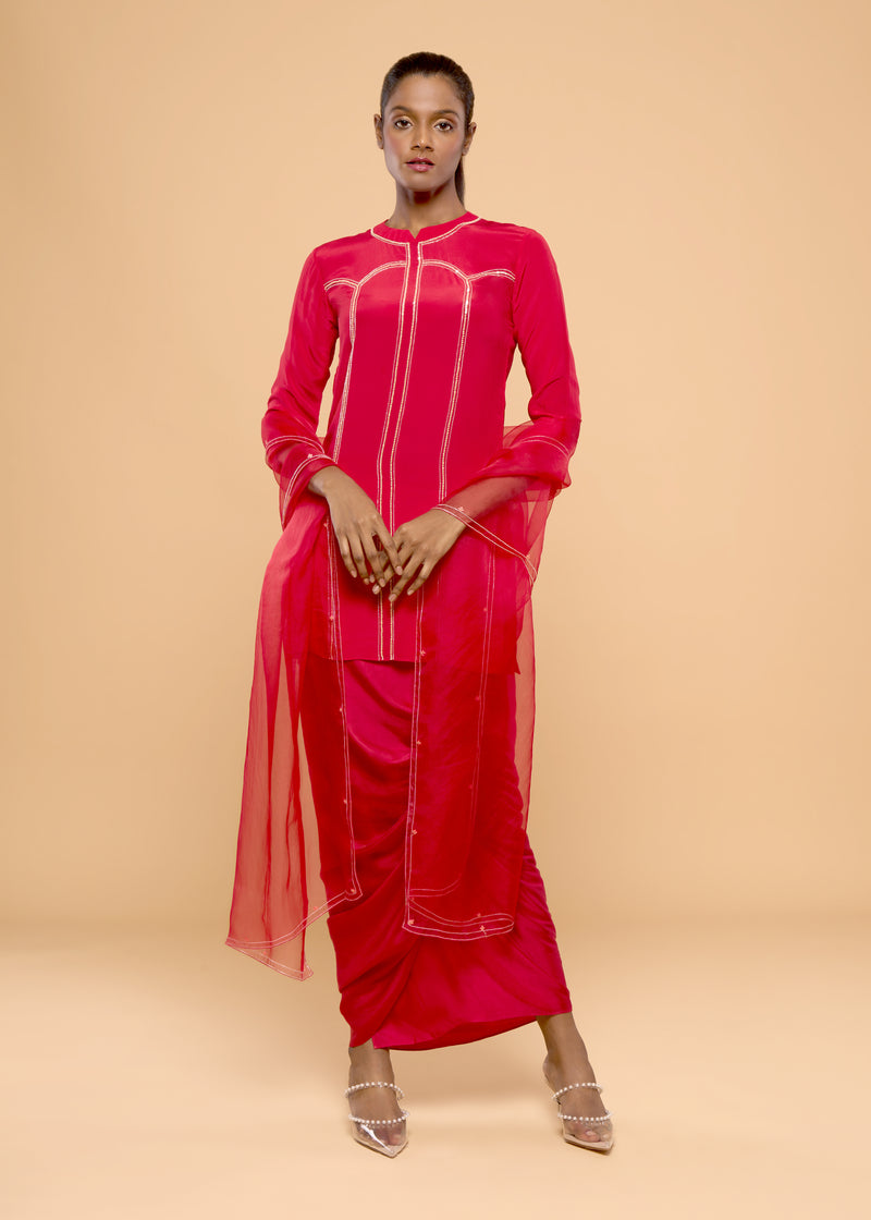 HERITAGE RED KURTA SET
