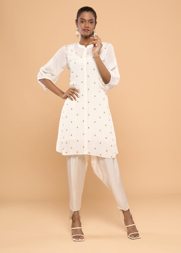 DELTA CREAMY WHITE KURTA SET