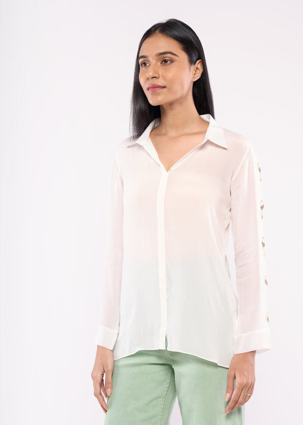 WINE GLASS WHITE SHIRT